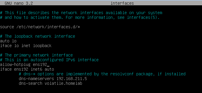 Screenshot: Debian 10: /etc/network/interfaces initially